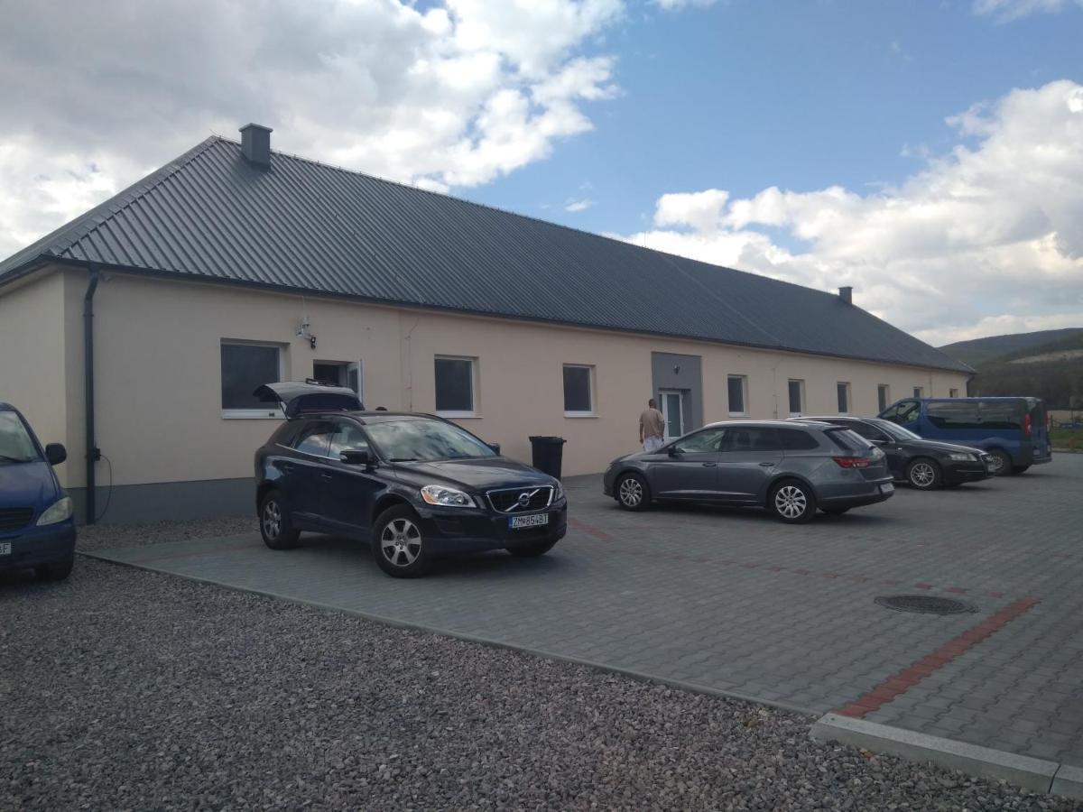 Apartmanove Ubytovanie Vkf Volkovce ภายนอก รูปภาพ